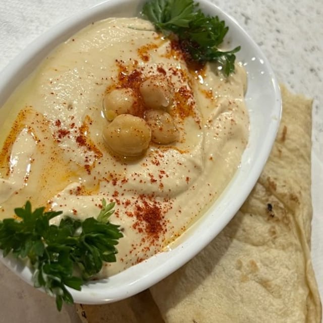 Hummus with Naan.