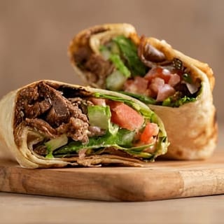 Shawarma Beef Sandwich on Naan